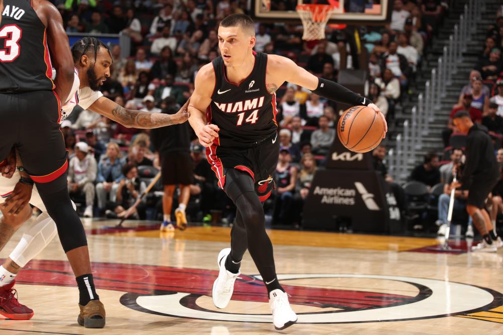 不少评论认 不少评论认