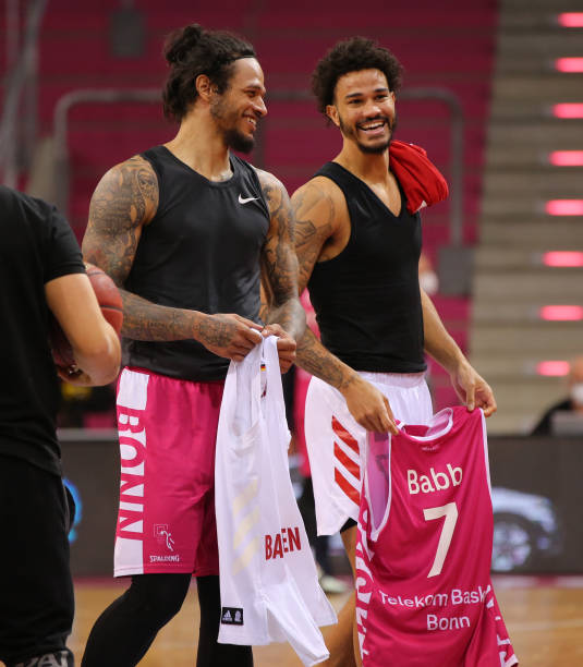 和防守效率 和防守效率