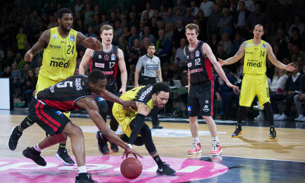 着球迷的心 着球迷的心